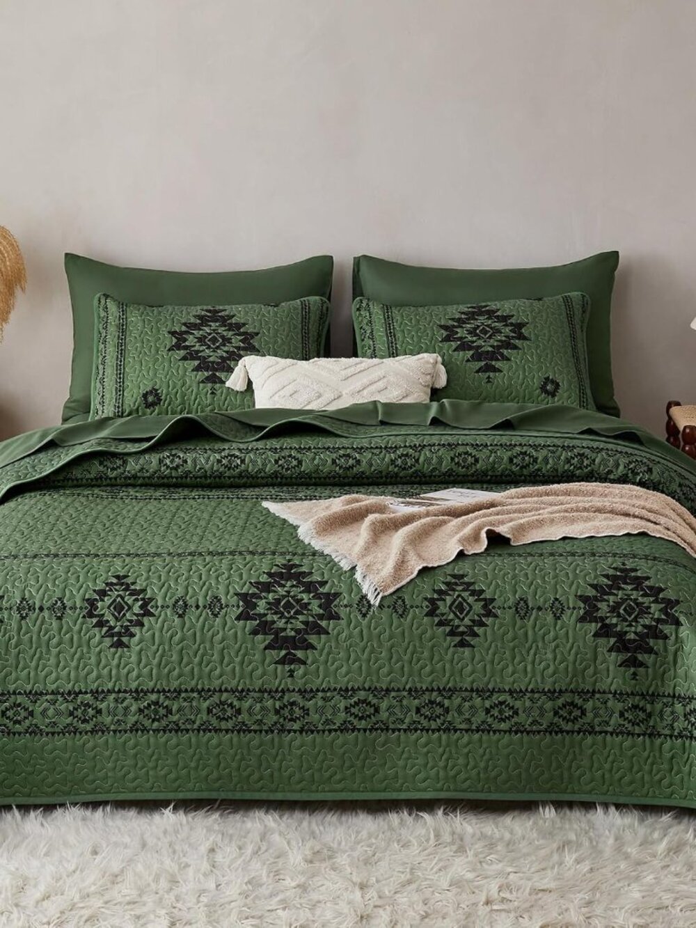 Western Quilt Set, Southwestern Aztec Country Tribal Native American Rustic Ranc